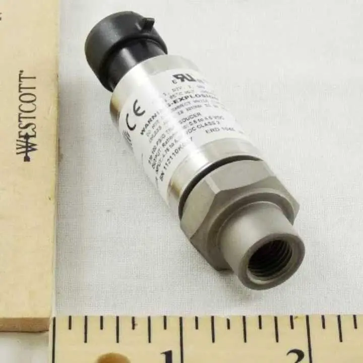Johnson Controls P499RCP-101 0-100 psi Pressure Transducer 1/4inch Special Offer