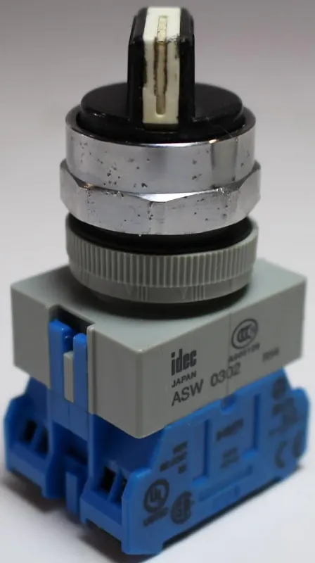 Secure Checkout IDEC ASW320 3-Position Selector Switch 10A 600V