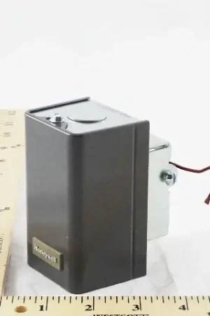 Holiday Sale Hydrotherm 02-2700 Hi-limit Aquastat L4080B1212