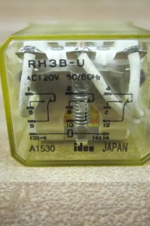In Demand IDEC RH3B-UAC120V Relay 120VAC 3PDT Plug-In Design